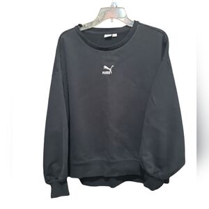 Women's Puma oversized sweatshirt